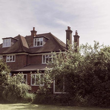 Lowbell House London Colney エクステリア 写真