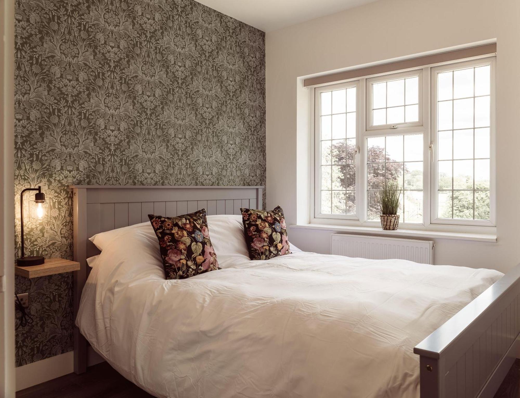 Lowbell House London Colney エクステリア 写真